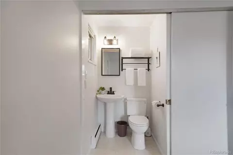 Bath - 3290 Darley Ave, Boulder, CO 80305 photo 1 of 3