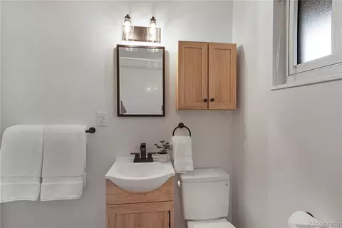 Bath - 3290 Darley Ave, Boulder, CO 80305 photo 3 of 3