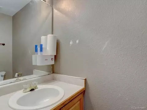 Bath - 19043 E Low Dr, Aurora, CO 80015 photo 3 of 5