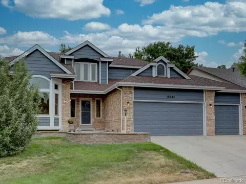 Exterior - 19043 E Low Dr, Aurora, CO 80015 photo 2 of 3
