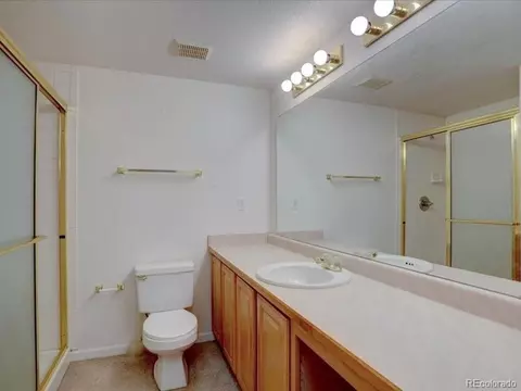 Bath - 19043 E Low Dr, Aurora, CO 80015 photo 5 of 5