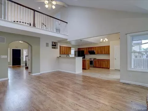 Living - 19043 E Low Dr, Aurora, CO 80015 photo 5 of 6