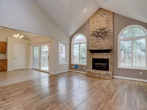 Living - 19043 E Low Dr, Aurora, CO 80015 photo 3 of 6