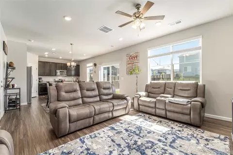 27154 E Archer Ave, Aurora, CO 80018 photo 3