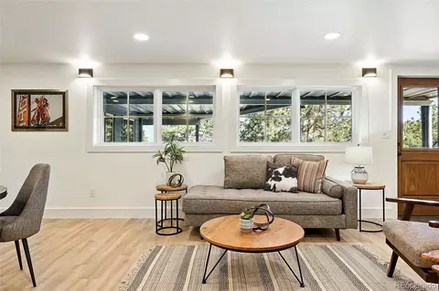 Living - 31 Wild Tiger Ln, Boulder, CO 80302 photo 3 of 4