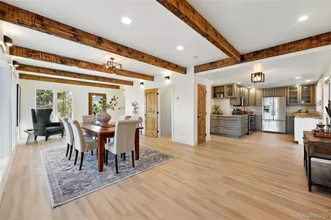 Dining - 31 Wild Tiger Ln, Boulder, CO 80302 photo 2 of 5