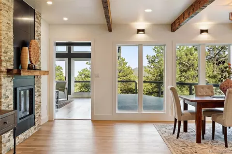 Dining - 31 Wild Tiger Ln, Boulder, CO 80302 photo 3 of 5