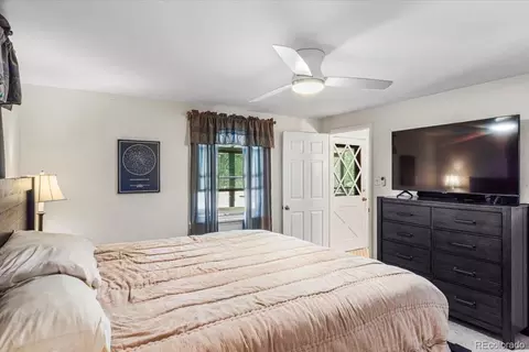 Bedroom - 26955 Stagecoach Rd, Conifer, CO 80433 photo 1 of 4
