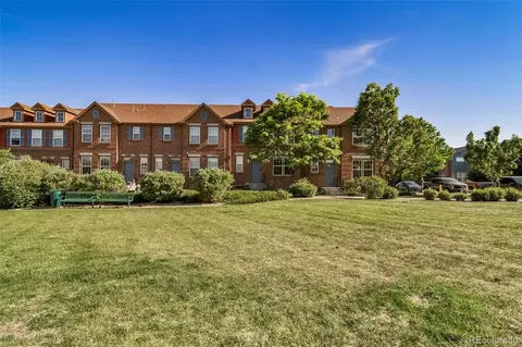 23372 E Chenango Pl, Aurora, CO 80016