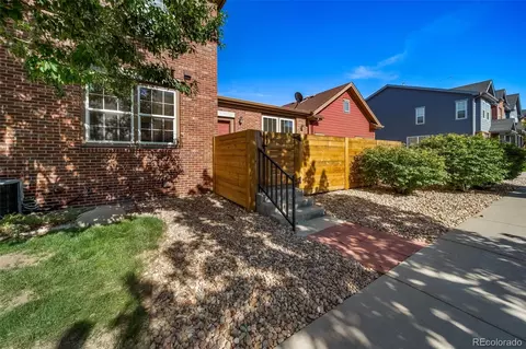 Exterior - 23372 E Chenango Pl, Aurora, CO 80016 photo 5 of 7