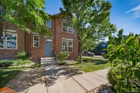 Exterior - 23372 E Chenango Pl, Aurora, CO 80016 photo 2 of 7