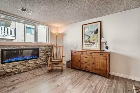 7355 E Quincy Ave #107, Denver, CO 80237