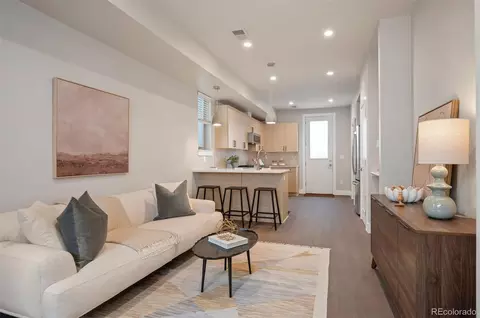 409 Harrison St #2, Denver, CO 80206