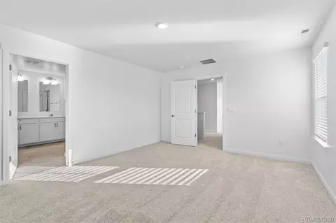Bedroom - 1907 Mount Monroe Dr, Berthoud, CO 80513 photo 4 of 10
