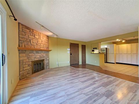 335 Wright St #206, Lakewood, CO 80228 photo 3