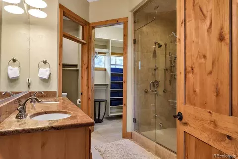 Bath - 52 Juniper Trl, Tabernash, CO 80478 photo 2 of 5