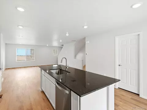 Kitchen - 4721 Talley St, Morrison, CO 80465 photo 3 of 6