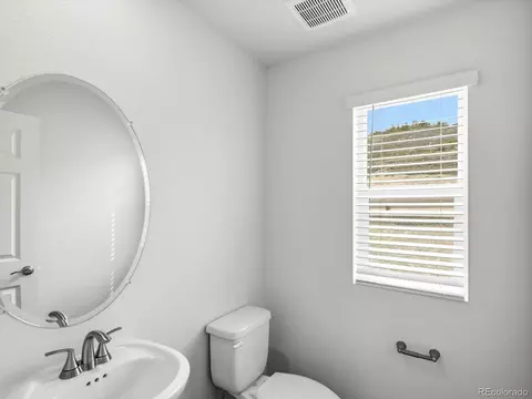 Bath - 4721 Talley St, Morrison, CO 80465 photo 2 of 4