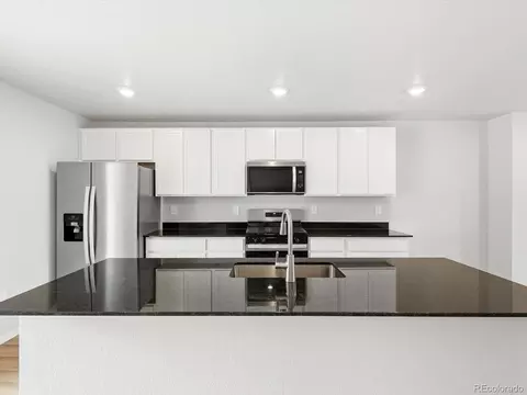 Kitchen - 4721 Talley St, Morrison, CO 80465 photo 2 of 6