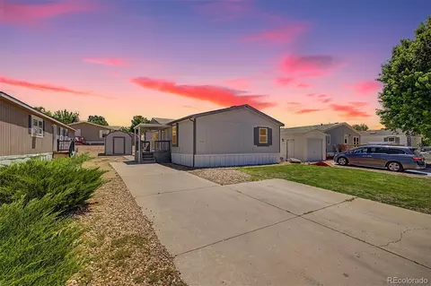 10598 Barron Cir, Longmont, CO 80504