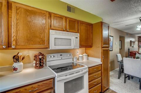 418 Wright St #203, Lakewood, CO 80228 photo 11