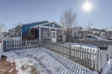 14520 Elk Dr, Denver, CO 80239 photo 3