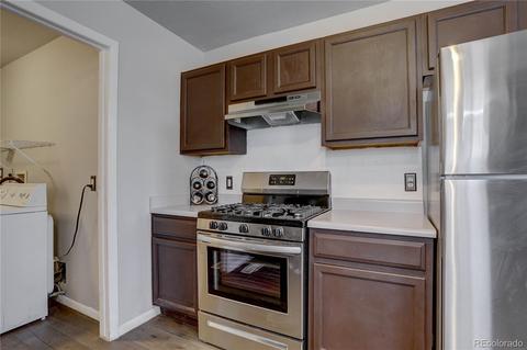 14520 Elk Dr, Denver, CO 80239 photo 10