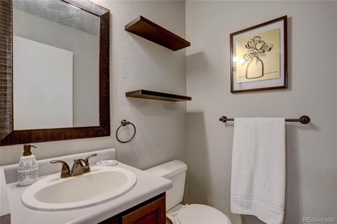 14520 Elk Dr, Denver, CO 80239 photo 26