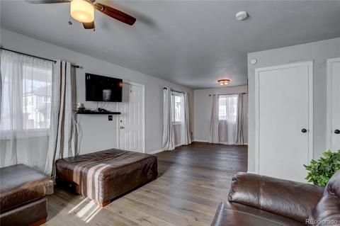 14520 Elk Dr, Denver, CO 80239 photo 7