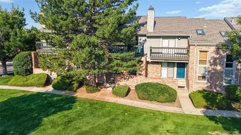 4109 S Evanston Cir #B, Aurora, CO 80014