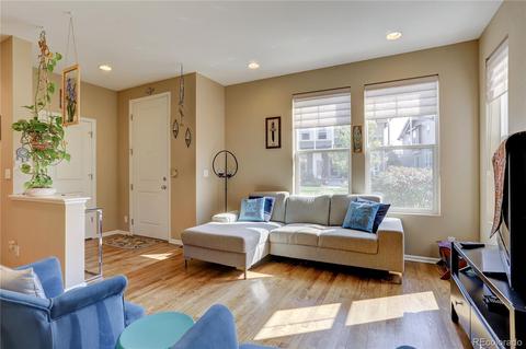 11023 E 28th Pl, Denver, CO 80238 photo 4