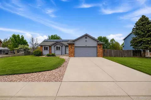 859 N 7th St, Johnstown, CO 80534