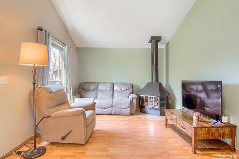 17447 E Whitaker Dr, Aurora, CO 80015 photo 3