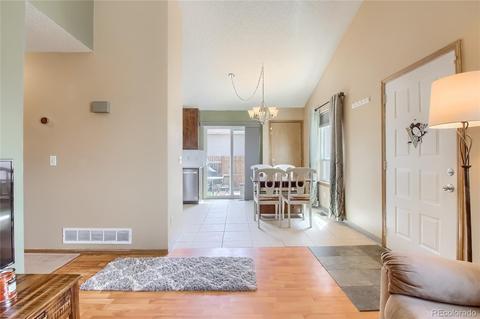 17447 E Whitaker Dr, Aurora, CO 80015 photo 5