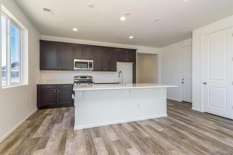 27350 E 10th Dr, Aurora, CO 80018 photo 6