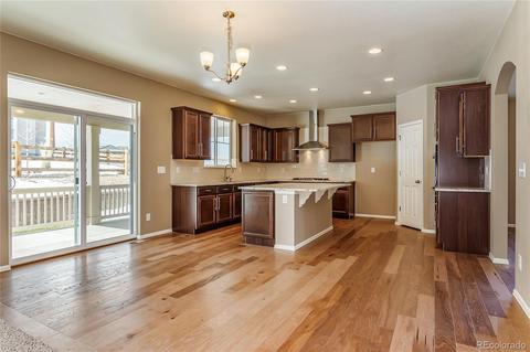 8863 Crestone St, Arvada, CO 80007 photo 10