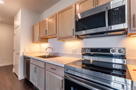 5702 N Central Park Blvd #119, Denver, CO 80238