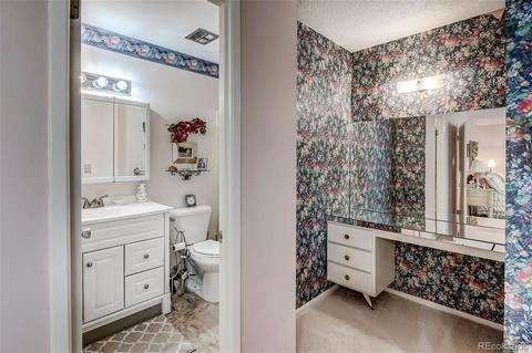 9204 E Mansfield Ave, Denver, CO 80237 photo 18