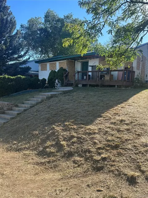 1046 School St, Craig, CO 81625