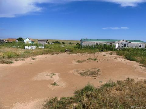 815 Choate Ln, Yoder, CO 80864 photo 4