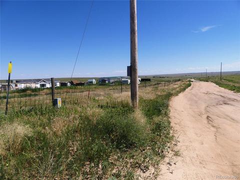 815 Choate Ln, Yoder, CO 80864 photo 1