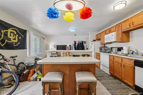 Kitchen - 961 16th St #8, Boulder, CO 80302 photo 1 of 3