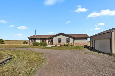 31203 Longhorn Cir, Elizabeth, CO 80107