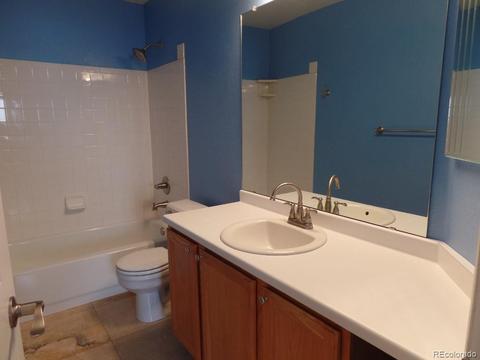 18131 E Adriatic Pl, Aurora, CO 80013 photo 9
