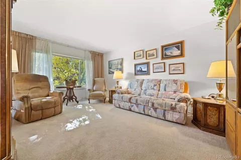 1135 S Wright St, Lakewood, CO 80228 photo 4