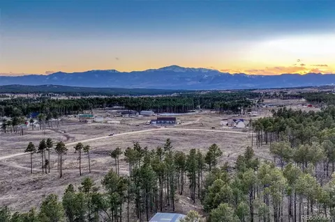 7520 Pinery Cir, Colorado Springs, CO 80908