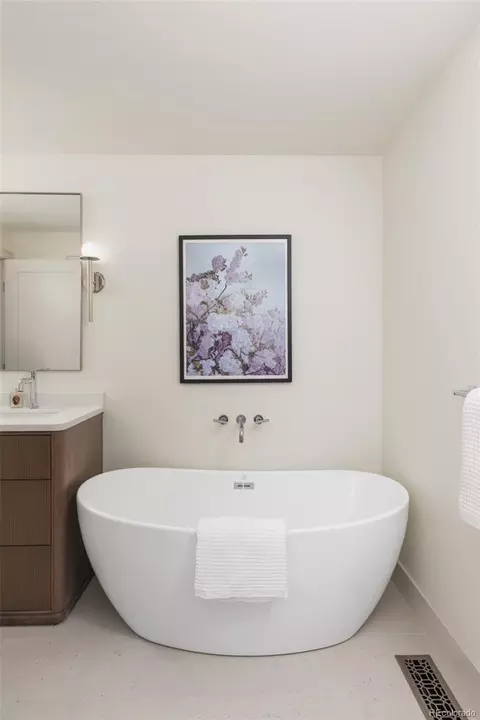 Bath - 6001 E Cedar Ave, Denver, CO 80224 photo 3 of 7