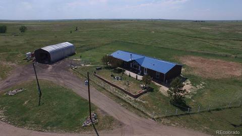 45455 Comanche Creek Rd, Bennett, CO 80102 photo 1