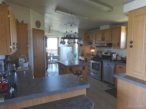 45455 Comanche Creek Rd, Bennett, CO 80102 photo 7