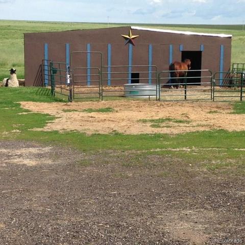 45455 Comanche Creek Rd, Bennett, CO 80102 photo 16